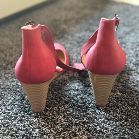 Red wedges - Picture 8 of 8